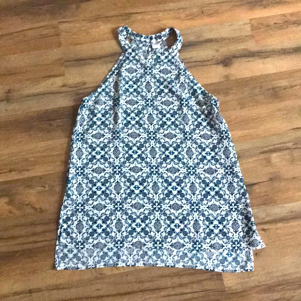 Paper Crane Flowy High Neck Top Size Small